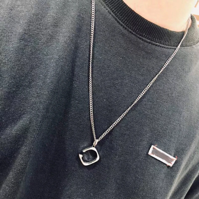 

Ag925 Sterling Silver Square G Necklace Pendant Men And Women Couple Hip Hop Retro Trend Necklace Of The Party Free Shipping
