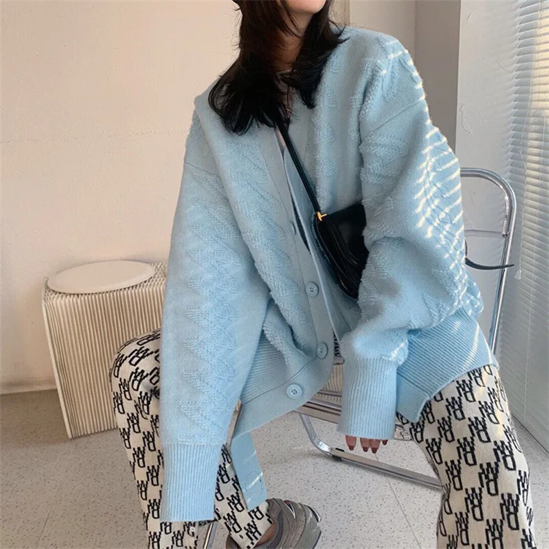 

Heavy Industry 2021 Stereo v-neck Sweater Coat Whom Long Loose Knitting Cardigan Qiu Dong Female New Pure Color Coat