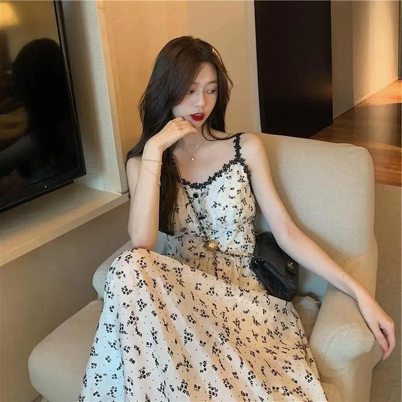 

Summer Floral Print Dress Women Korean Style Sleeveless Vintage Spaghetti Strap Dress Midi Party Dress Femme Vestido 2021