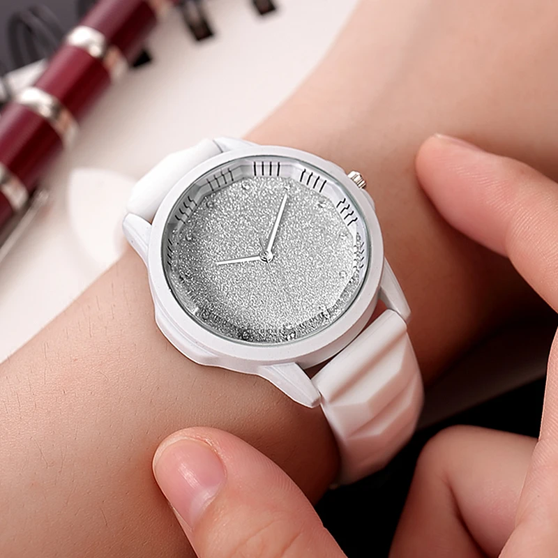 

Ladies Watch Red Fashion Casual Leather Band Rhinestone Women Watches relogio feminino Cute Wristwatch Women Clock reloj mujer