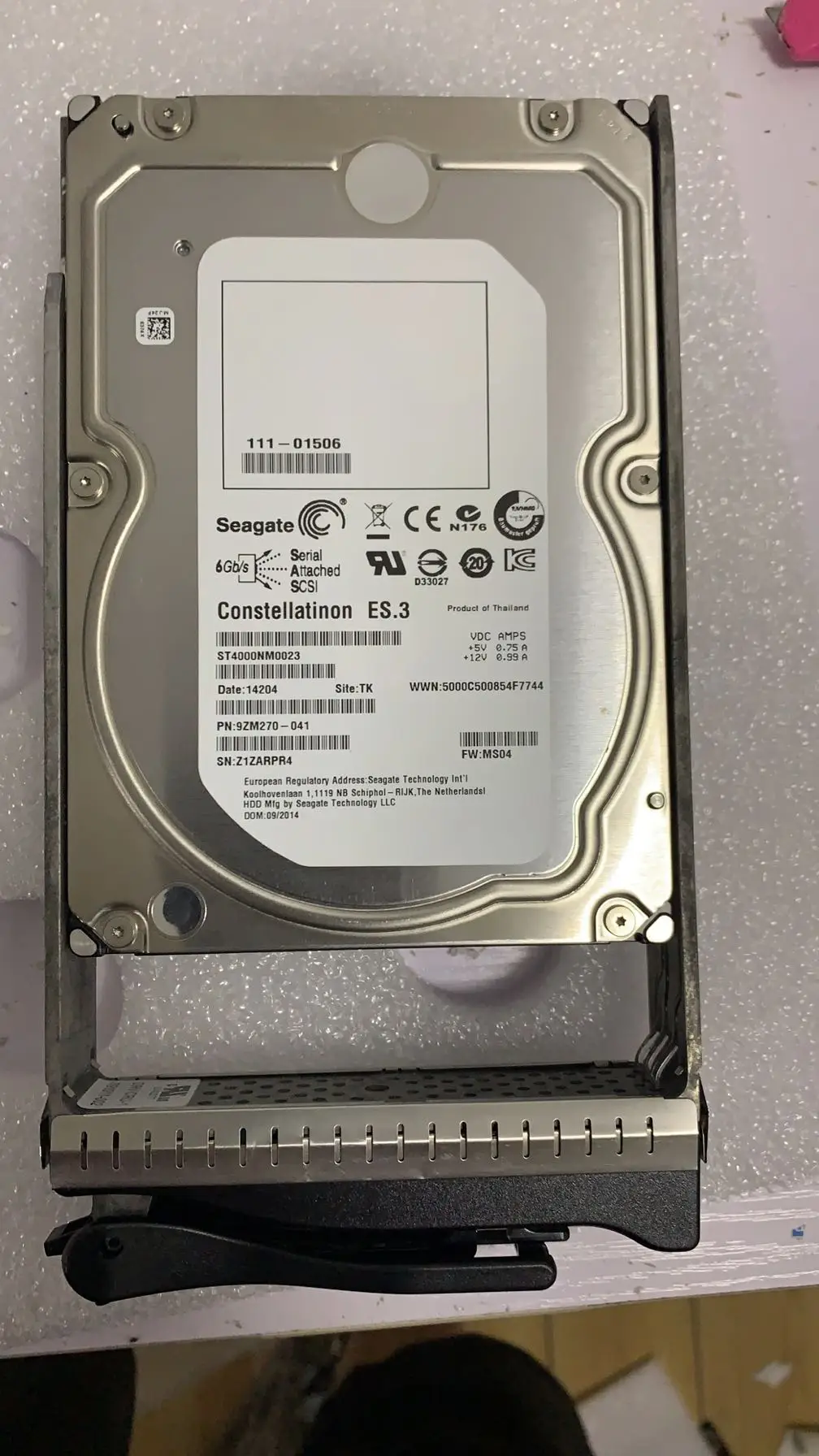 

3.5 111-01506 111-01505 4TB 6G 7.2K Hard Drive for E-X4046A-R6 AS500h AS1000 with Caddy