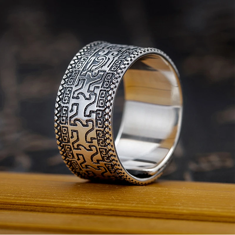 

Новинка, серебряное кольцо ручной работы, кольцо с узором в виде лекарственной пыли и старой души фу, мужское кольцо с широким лицом властит...