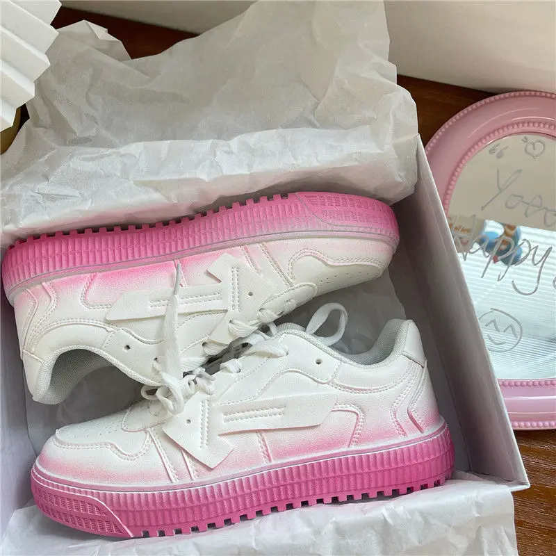 

Fall 2021 New Ins Girly Pink Platform White Shoes Women's Inkjet Graffiti Vigorous Girl Versatile Sneaker Unique Sole