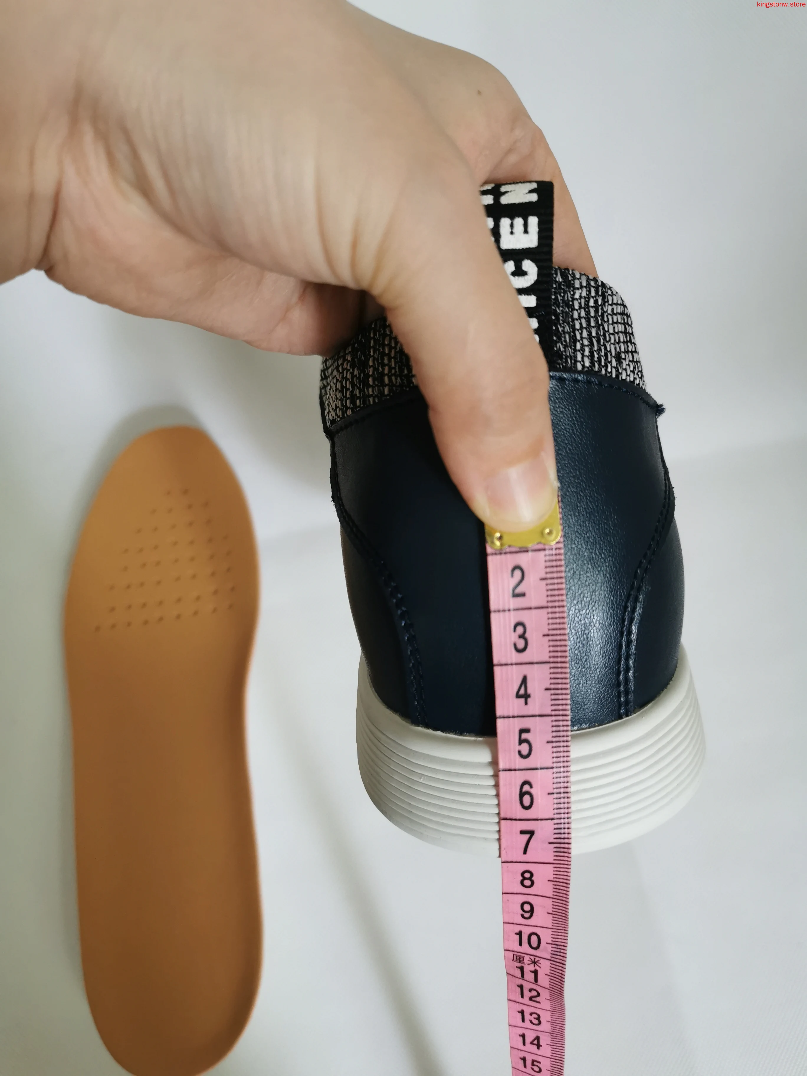 Мужские кожаные кроссовки увеличивающие рост |