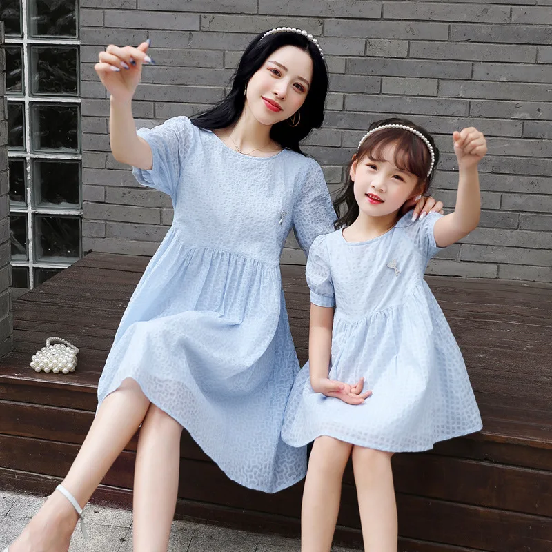 

WLG Family Matching Outfits Mother Daughter Matching Clothes Summer Sky Blue White Short Sleeve Dresses