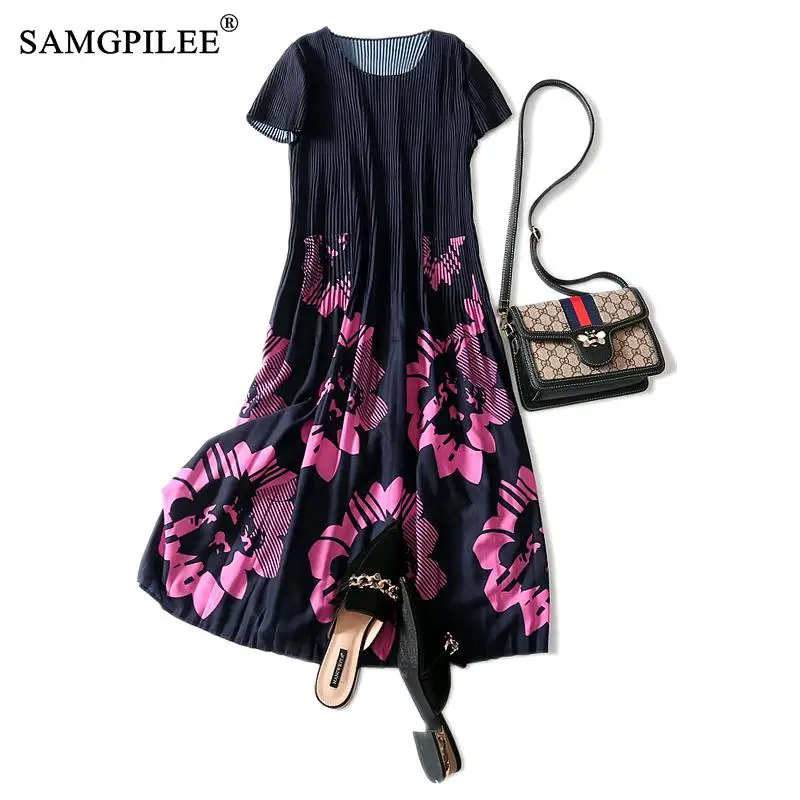 

2020 Women Summer Clothing Office Lady Plus Size Dress Pleated Print Short Sleeve Mid-calf Empire O-neck Dresses For Women 4XL
