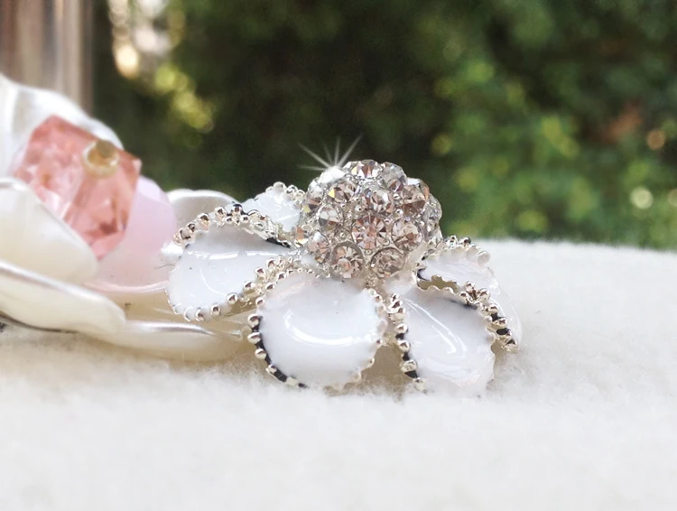 Семи лепестков цветок гвоздики водяная дрель кнопка в Корейском стиле выпечки