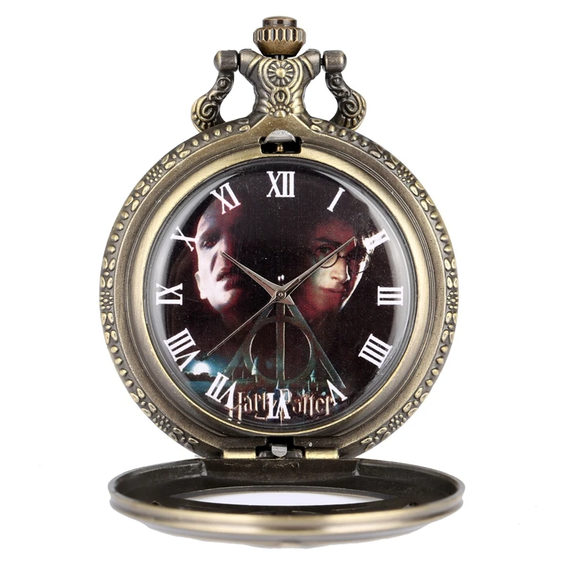 Ретро Бронзовый полый треугольный дизайн Кварцевый брелок карманные часы