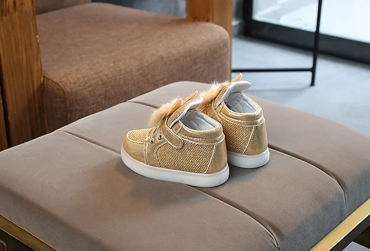 Size 21-30 Children's Led Sneakers Girls Glowing Kids Shoes for Girls Luminous Girls Sneakers Baby Kid Shoes with Backlight Sole