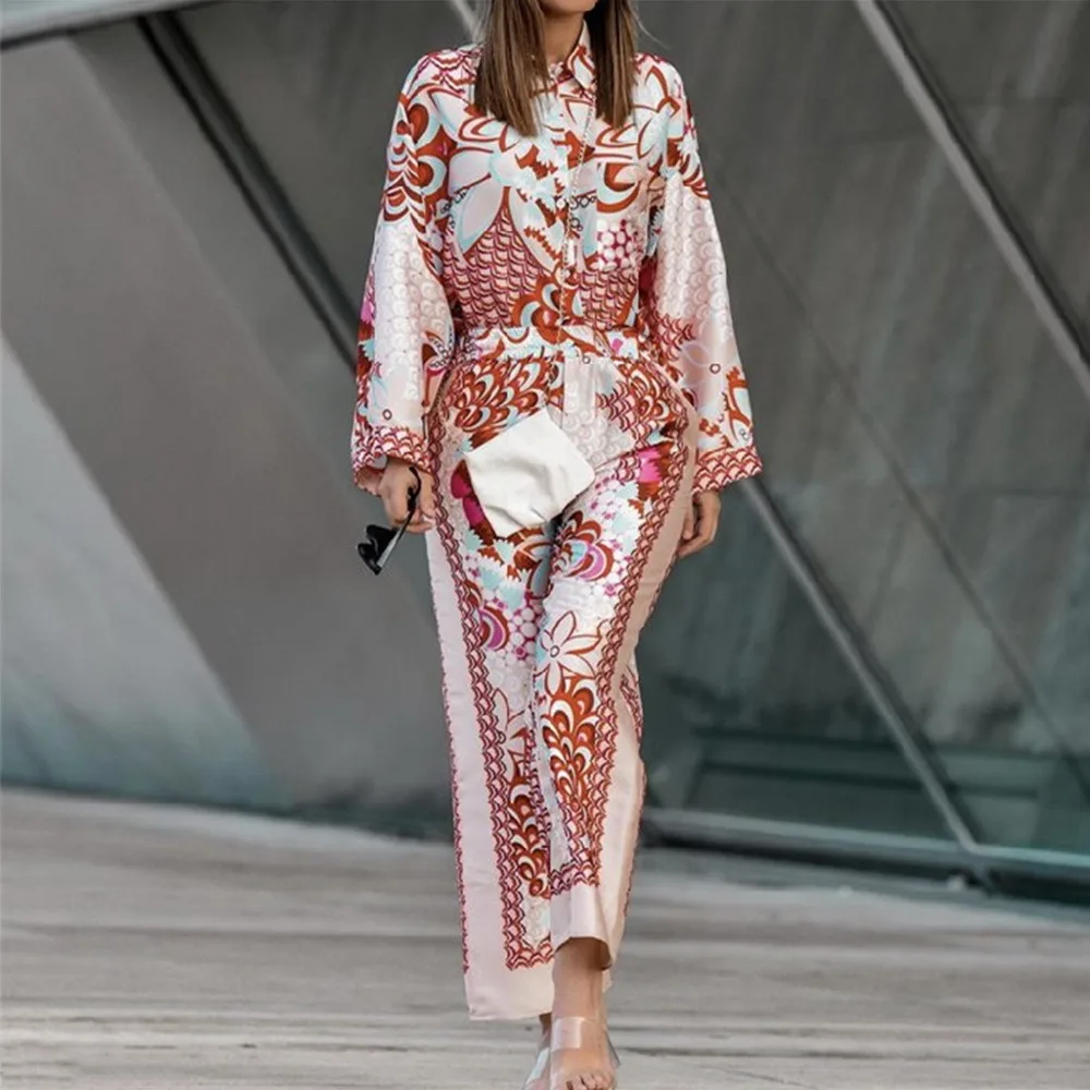 

Vintage Totem Floral Print Women Shirt Hot Shorts Casual Sets 2021 Spring Summer Single Breasted Chic Female Clothes Streetwear