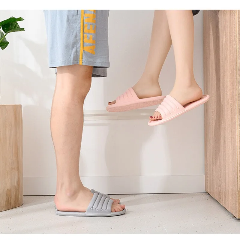 

2021 Couple Home Indoor Flip-flop Slippers Beach Eva Soft Sole Slide Sandals Wear Lovers Anti - Skid Wash Room Non-slip Slippers