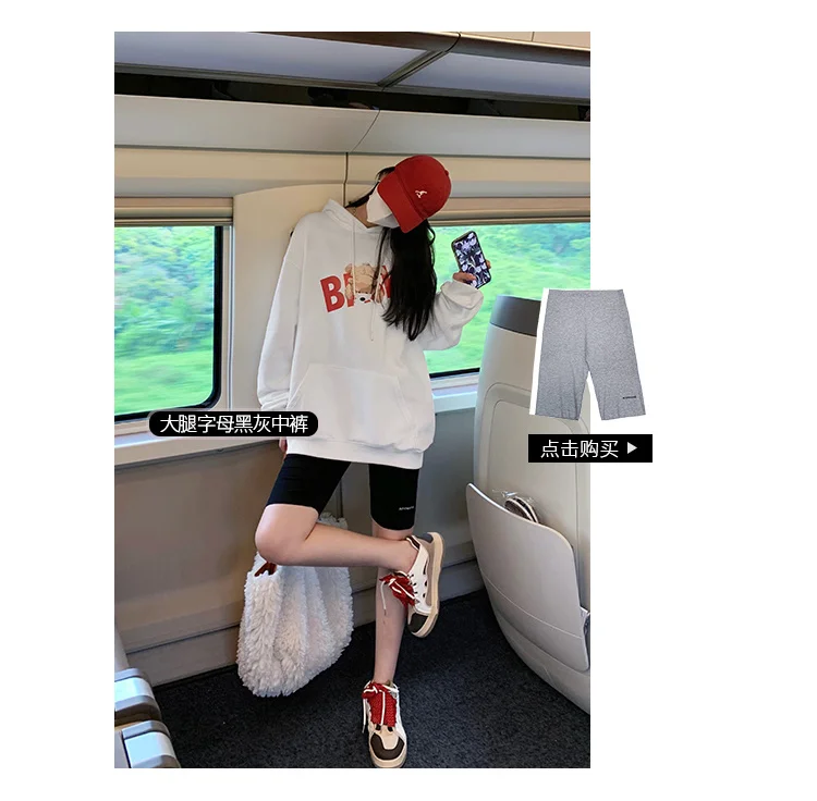 

Свитшот женский с буквенным принтом, на весну и осень