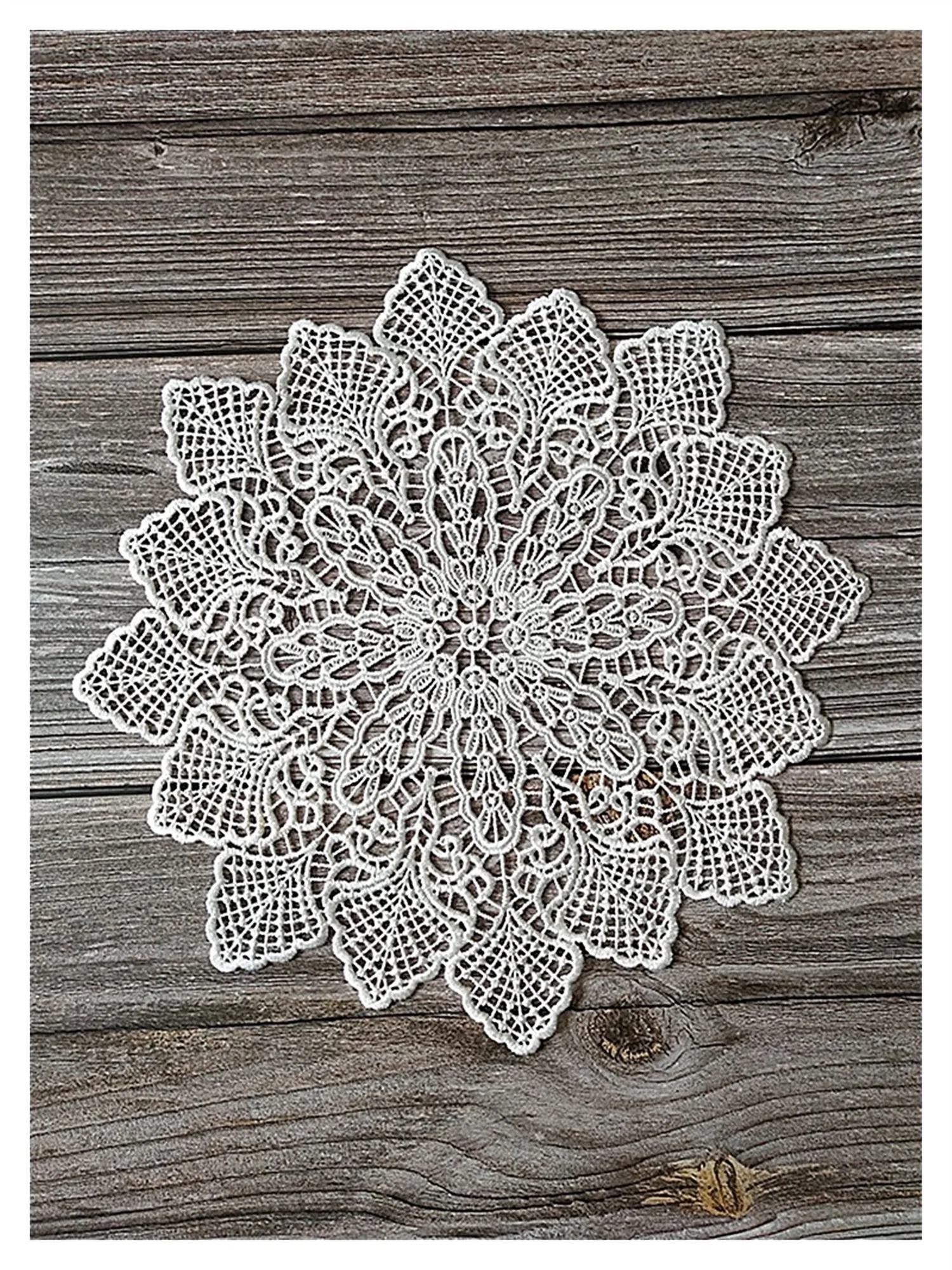 

American Retro Pastoral Style White Lace Embroidered Table Mat Water-soluble Fabric Coaster Plate Mat Vase Table Lamp Jewelry