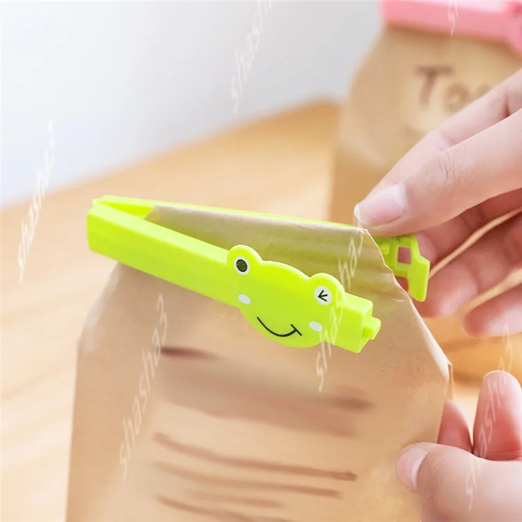 С животными мотивами мультфильм портативный контейнер для закусок уплотненные