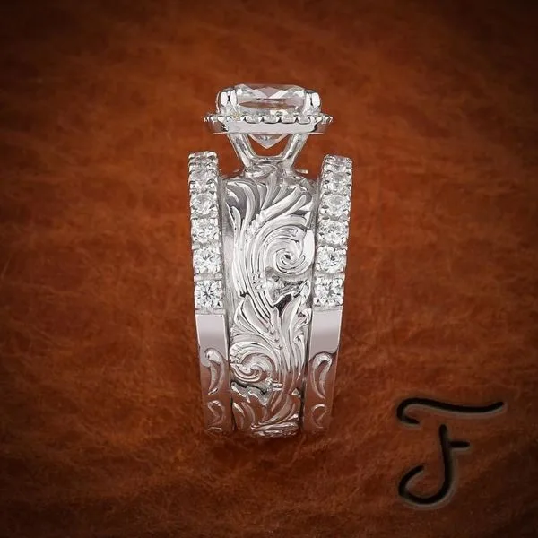 

Vintage Ethnic Style Ring Decorative Carved Pattern Zircon Rings For Women Ladies Wedding Party Punk Gothic Jewelry Gift N3C320