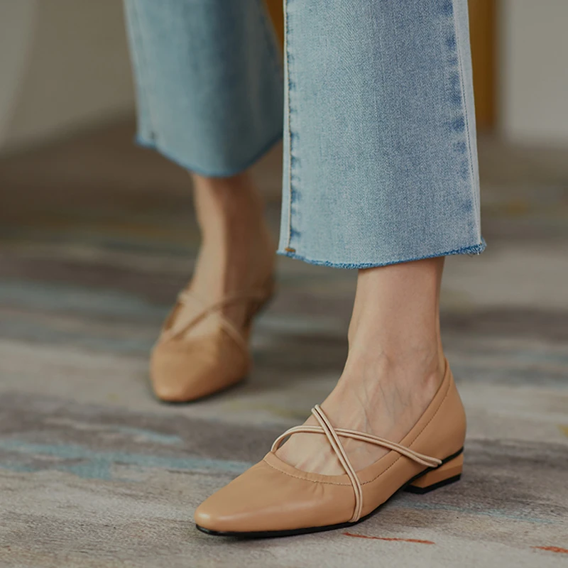 

Обувь на низком каблуке; Женская обувь из натуральной кожи на плоской подошве; Балетки женские круглый носок балетки без шнуровки по береме...