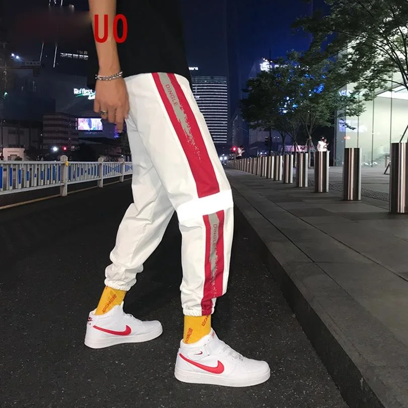 

RUIHUO Reflective Article Pants Men Japanese Streetwear Joggers Men Pants Harajuku Sweatpants Men Hip Hop Trousers 2021 M-5XL