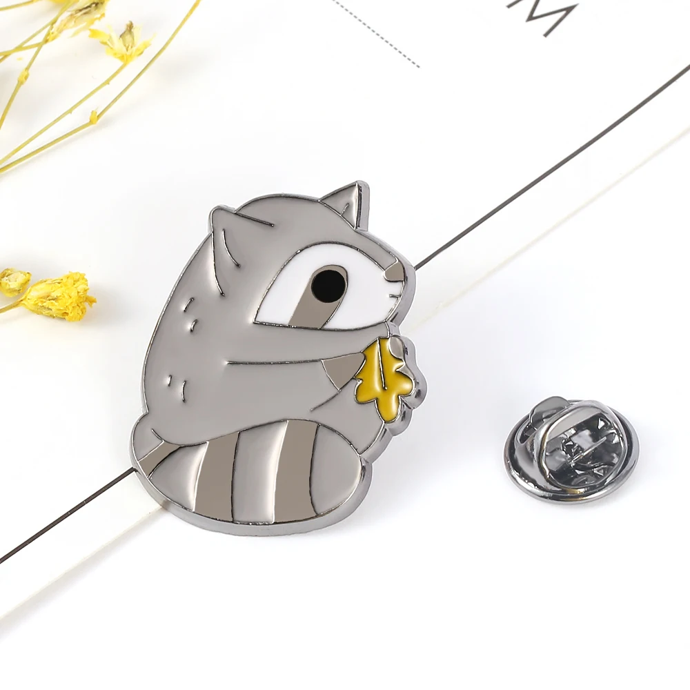 Симпатичная эмалированная брошь из меха енота модный значок на отворот для