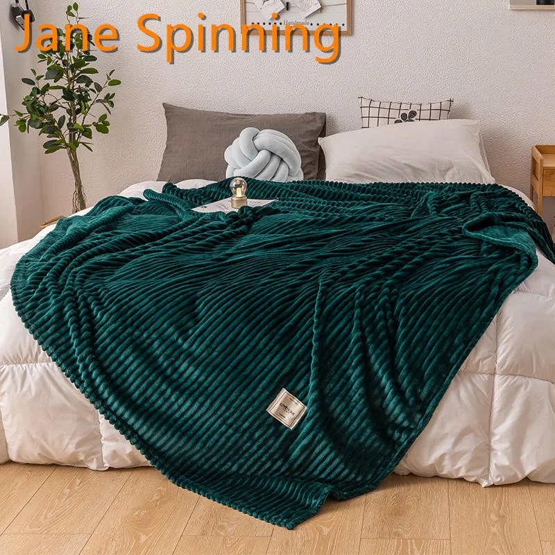 

Jane Spinning Bed Blanket Green Color Soft Flannel Blanket Single Queen King Warm Plaids for Beds mantas de cama Thow Blankets