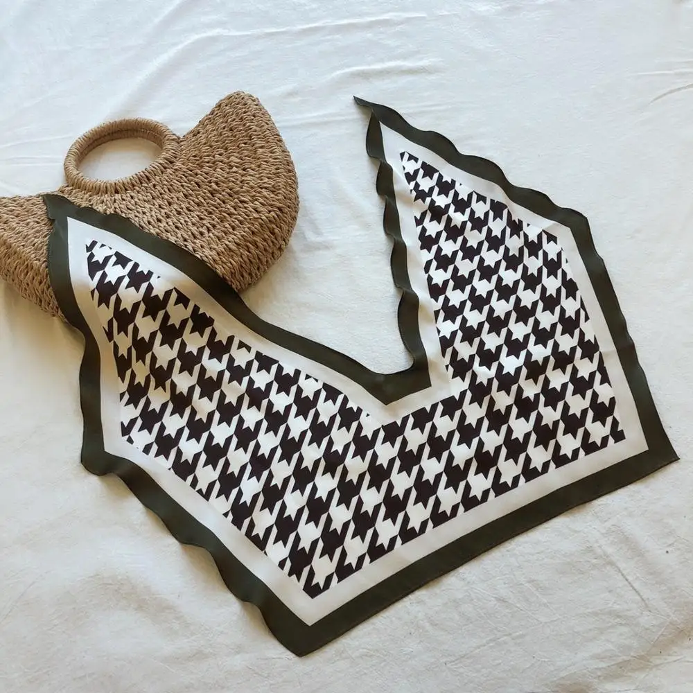 

Spring and autumn air-conditioned room ice silk scarf scarf sun protection decoration outside shawl small shoulder neck collar