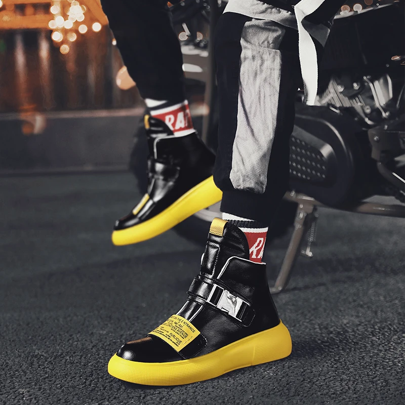 

New High Top Sports Shoes Hip Hop Men Sneakers Leather Running Shoes for Men Outdoors Zapatos Comfortable Walking Men Boots