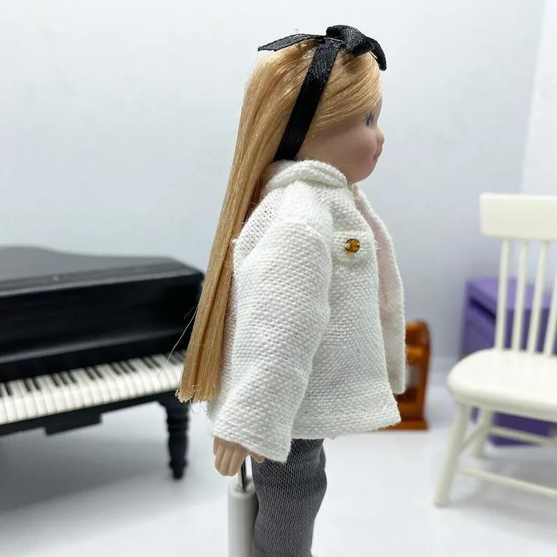 

1:12 Dollhouse Mini Ceramic Dolls White Top Girl Dollhouse Accessory