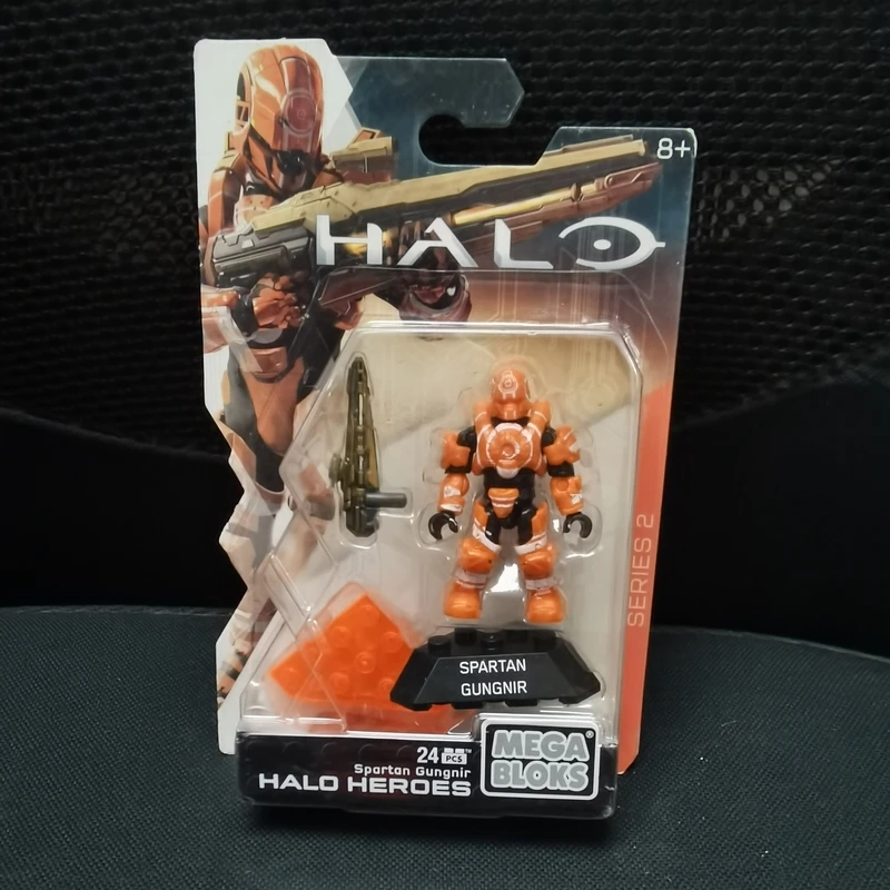 

Фигурка HALO Mega Bloks Series 2 Spartan Gungnir dpj82