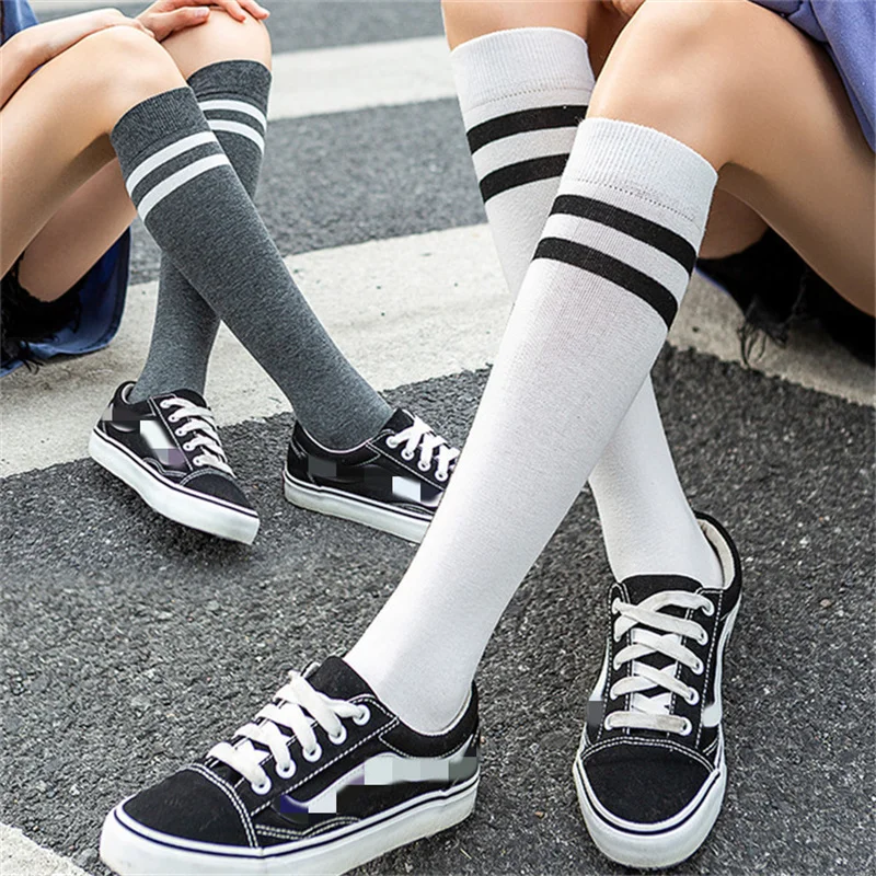 

Японские модные носки, студенческие чулки, хлопковые белые носки, милые однотонные носки в полоску, повседневные носки средней длины для де...