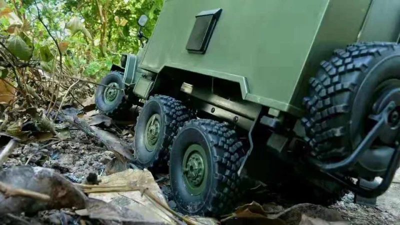 R/C военный грузовик B-3 советская Урал командная машина 2,4G RC автомобиль со светодиодный светильник шасси из сплава играть для 30Minu дистанционного управления автомобиля игрушки