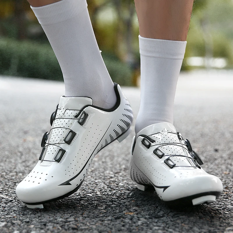 

2021 spring new men's self-locking double rotating road mountain breathable lightweight non-slip outdoor couple cycling shoes