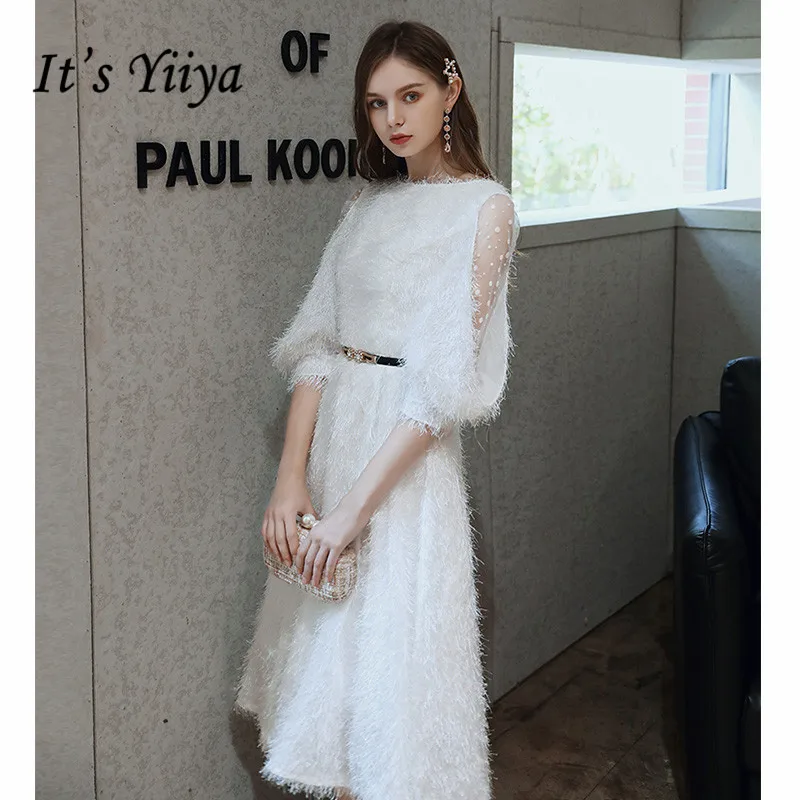 Женское вечернее платье с перьями It's Yiiya белое элегантное открытыми плечами