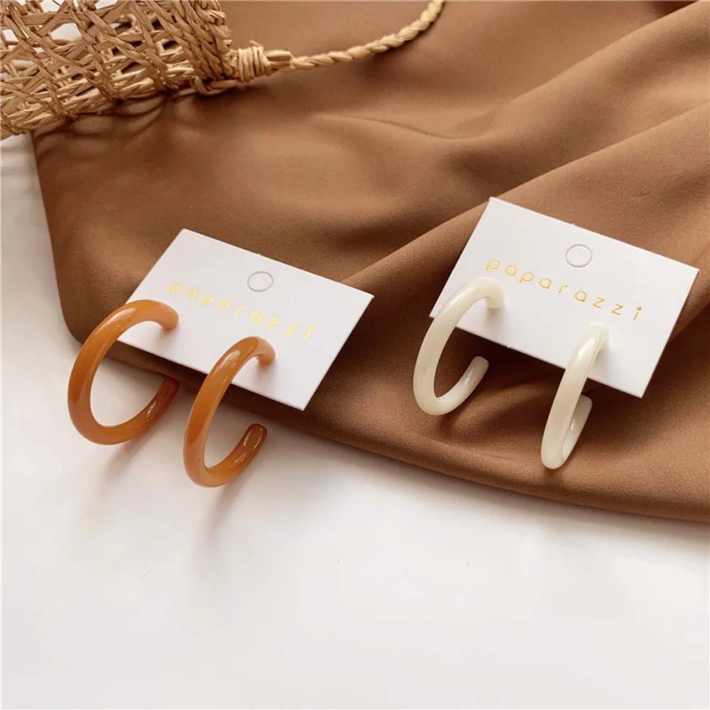 

Korean Fashion C Shape Resin Round Earring For Girl Women Statement Hoop Earrings Jewelry Party