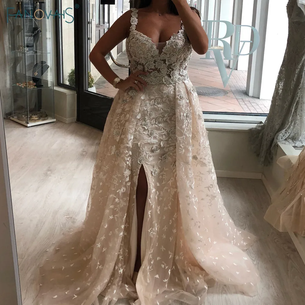 Женское вечернее платье с юбкой годе длинное кружевное цвета шампанского на