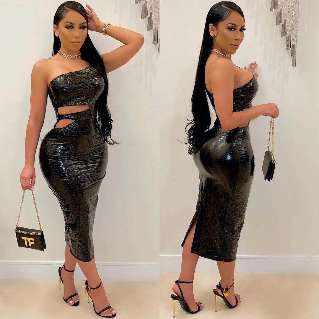 

Black PU Faux Leather Night Club Party Dresses Women Sexy One Shoulder Cut Out Hole Bandage Dress Vintage Back Split Robe Femme