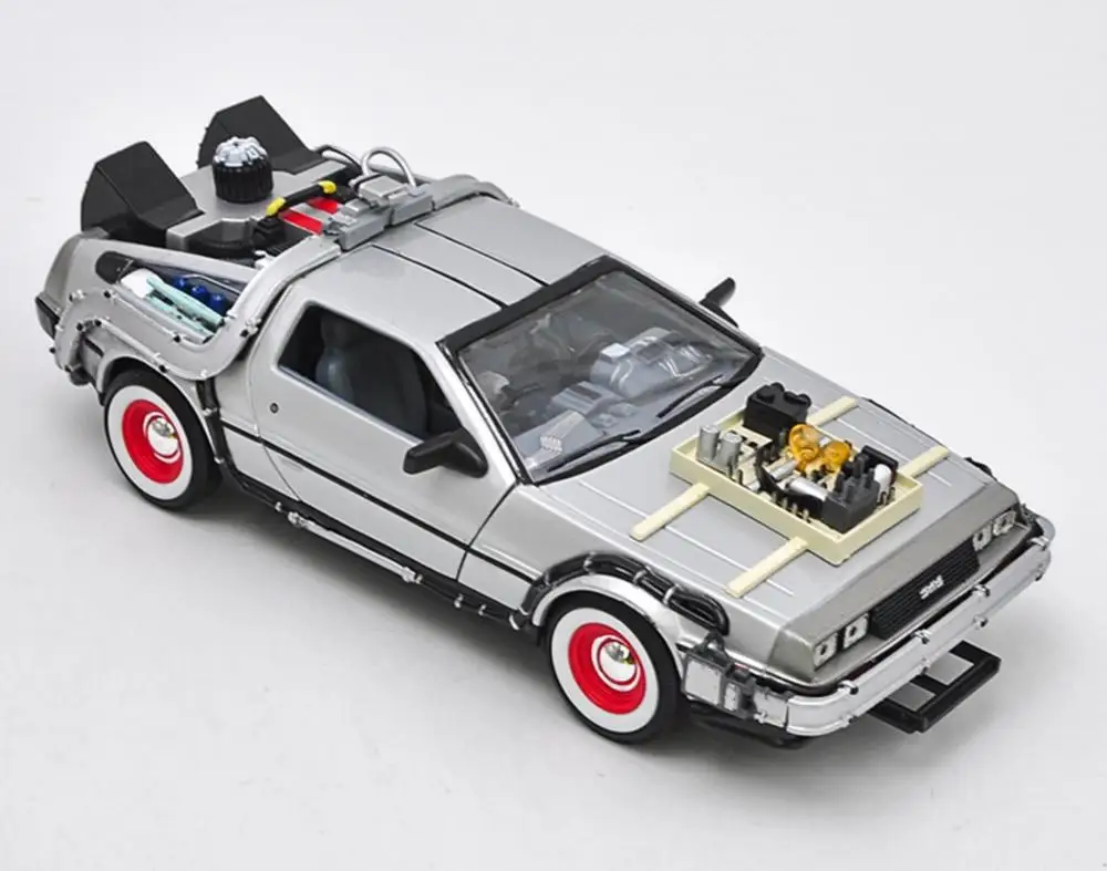 Welly 1/24 1:24 Назад в будущее 3 III DMC 12 машина времени Delorean литые модели игрушек для
