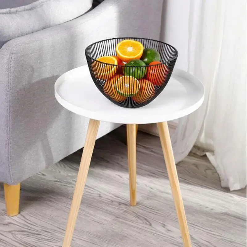 Металлическая круглая корзина для фруктов в нордическом стиле прямая линия