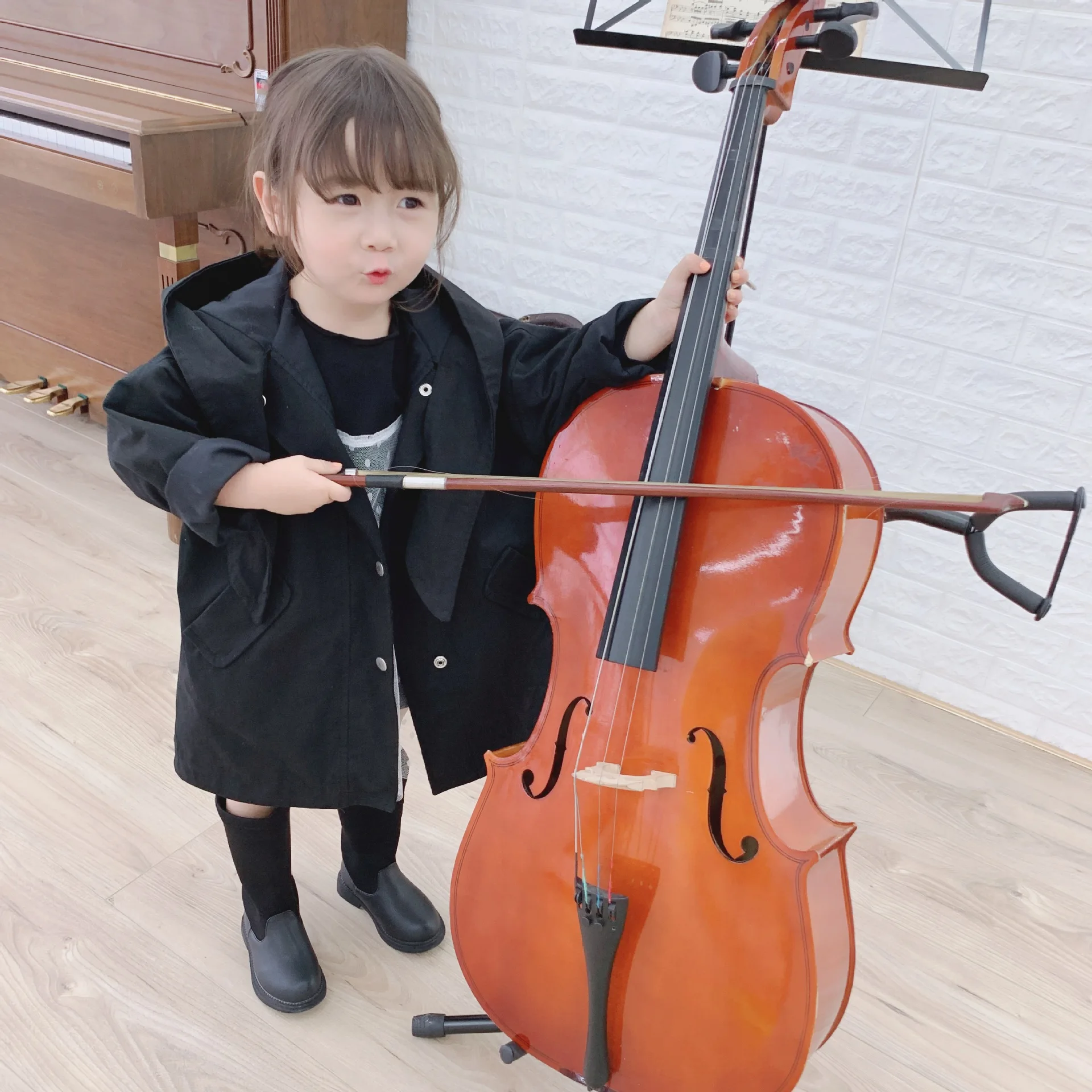 Модные однотонные тренчи с капюшоном в Корейском стиле для девочек 1 6 лет Детские