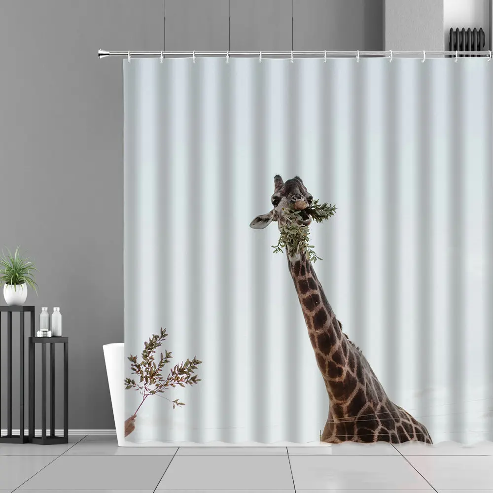 

Funny Cartoon Animal Bathroom Shower Curtain Giraffe Christmas Background Decoration Waterproof Polyester Fabric With Hook