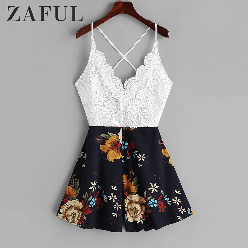 ZAFUL Сексуальные Короткие плиссированные платья на бретельках завязанные на спине кружевные панели Цветочные Cami Romper кружевная панель вырез тонкий слинг платье сплошной цвет