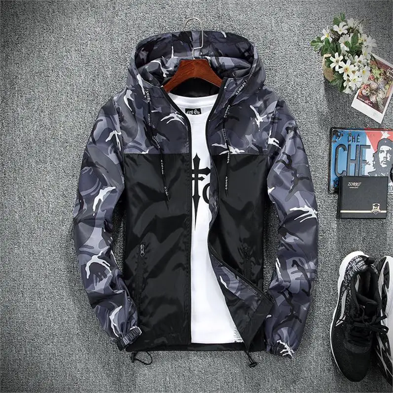 

Men Casual Spring Autumn Lightweight Jacket 2019 New Arrival Shell Printed Hooded Contrast Color Zipper up Jackets Outwear