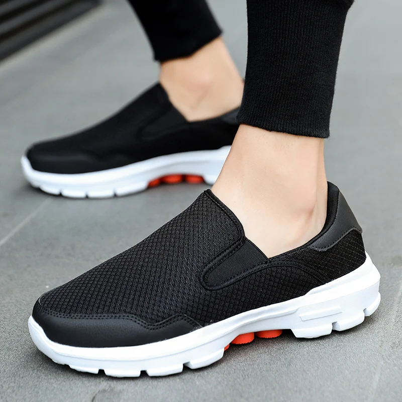 Mesh Shoes Men Casual Lightweight Breathable Sneakers For Men Slip-On Comfortable Krasovki Men Flats Shoes Zapatillas Hombre