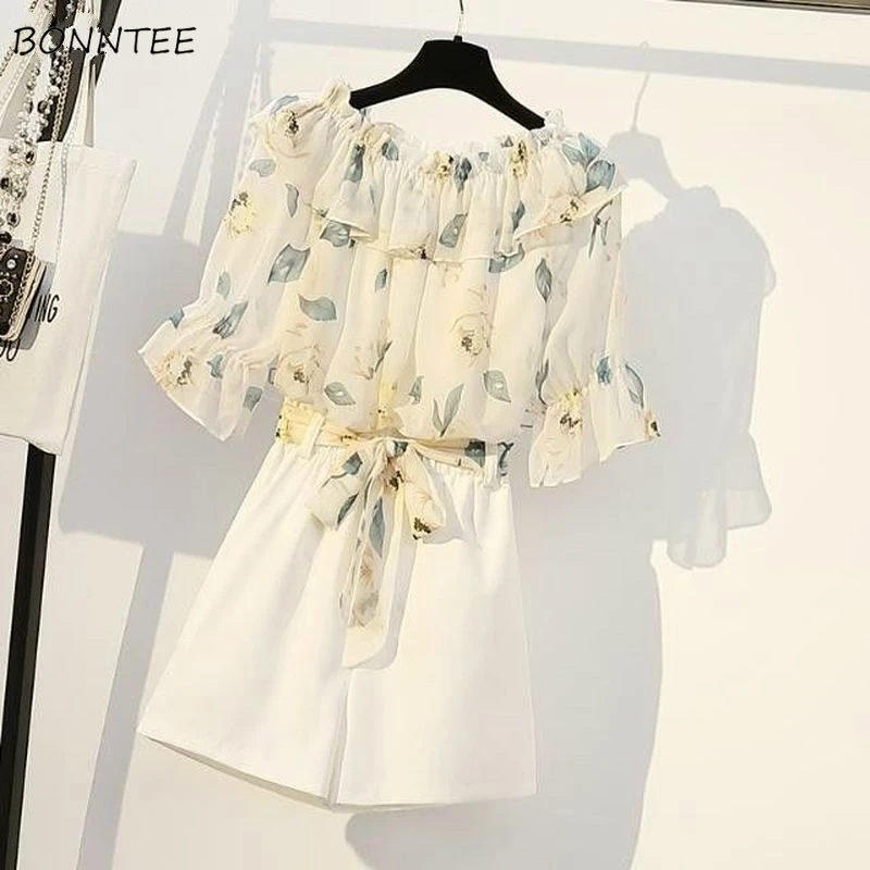 

Женские шифоновые блузки с коротким рукавом и лепестками, с вырезом лодочкой, с высокой талией, на шнуровке, эластичные шорты, повседневные, ...