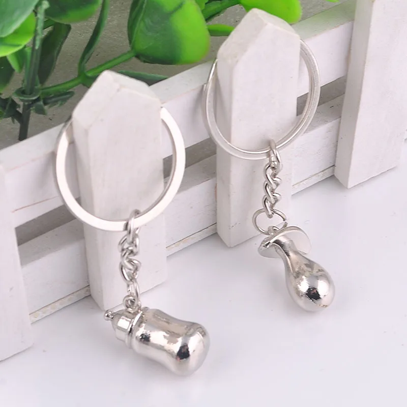 Детская бутылка-сувенир брелок в виде соски 12 штук свадебные подарки для гостей