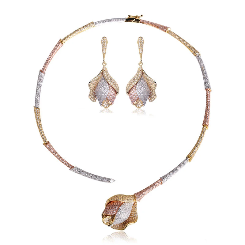 Женский ювелирный комплект из колье и серёг Blucome трехцветный медный в форме