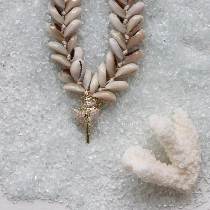 Бесплатная доставка (1 шт./лот) натуральные бусины Cowrie из ракушек ручной работы