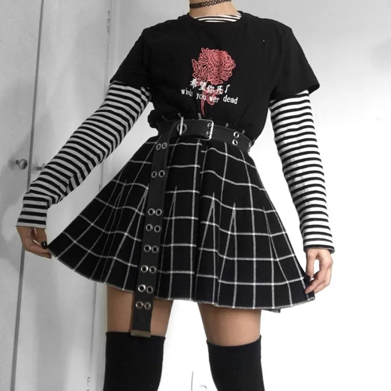 

Gothic High Waist Stitching Large Plaid Ultra-short Skirt