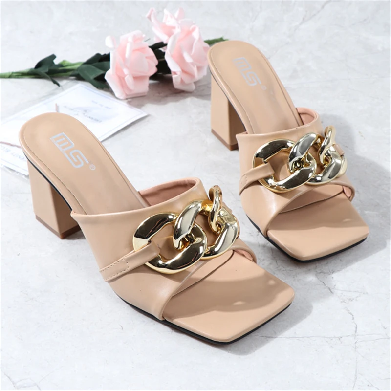 

Женские сандалии, шлепанцы, женская обувь с цепочкой, Уличная обувь, женская черная обувь на каблуке 7,5 см, с квадратным носком, 2021