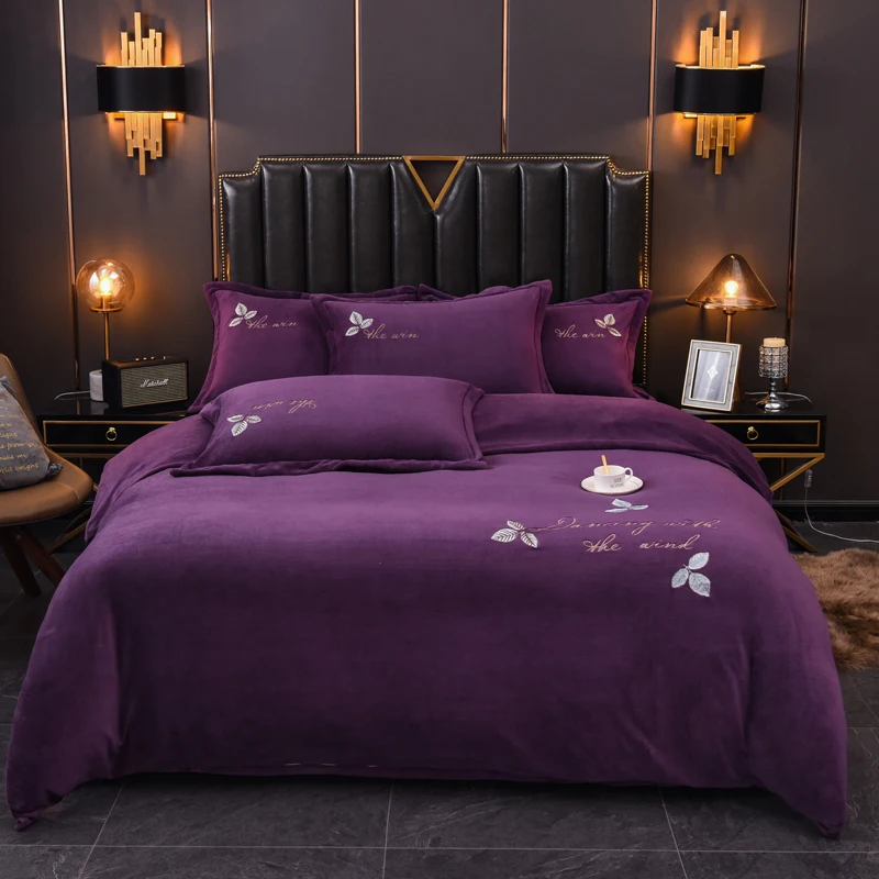 

Winter Bedding Crystal Velvet Korean Embroidered Flower Duvet Cover Flat Sheet Warm Flannel Red Wedding Bedclothes Home Textile