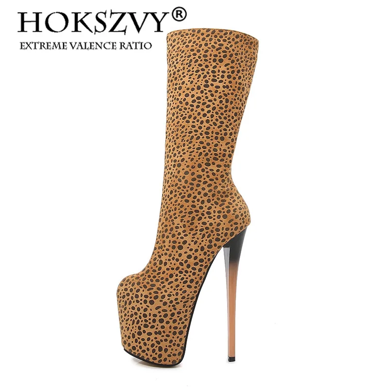 

Женские сапоги на тонком каблуке 20 см, размеры 34-50