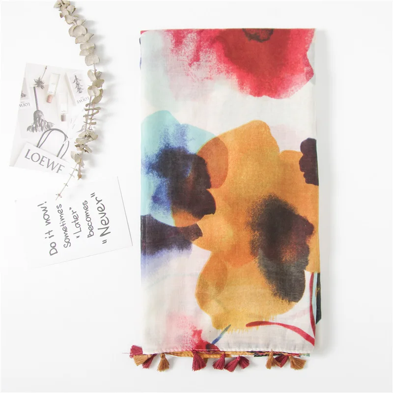

Women cotton and linen scarf summer sunscreen silk Scarves fashion print tassel colour shawl Ethnic style dustproof beach towel